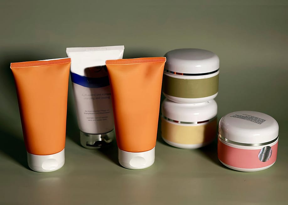 Blank cosmetic packaging and containers. — Viktoria Bi // Shutterstock