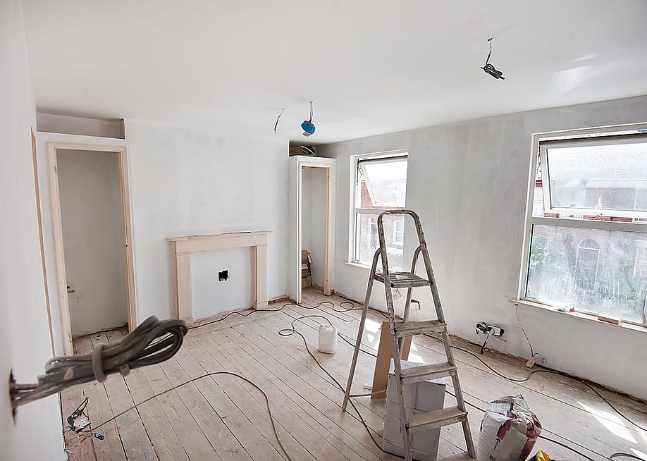Undergoing repairs in a room of an apartment. — Jozef Sowa // Shutterstock