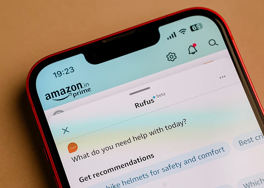 Amazon's Rufus, a new generative AI-powered shopping assistant, displayed from a mobile app in a smartphone — Photo For Everything // Shutterstock