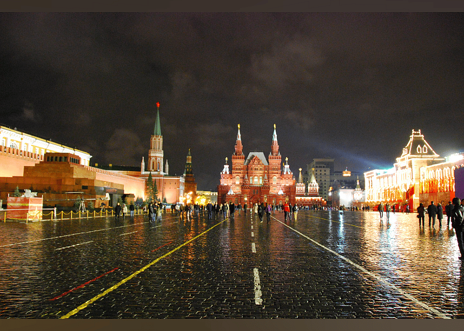 1987: Mathias Rust lands a plane in Red Square