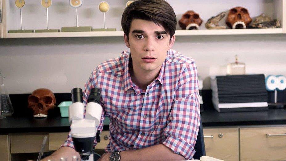 #65. Alex Strangelove