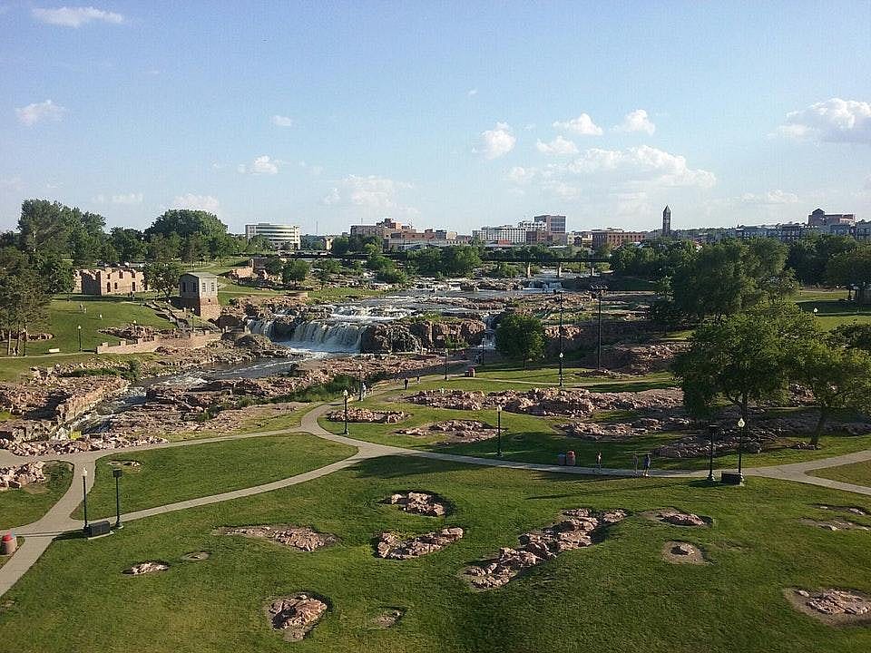 South Dakota: Falls Park Observation Tower