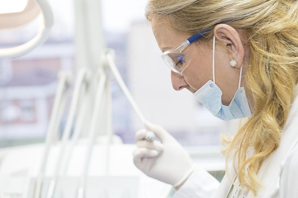 #67: Dental assistants