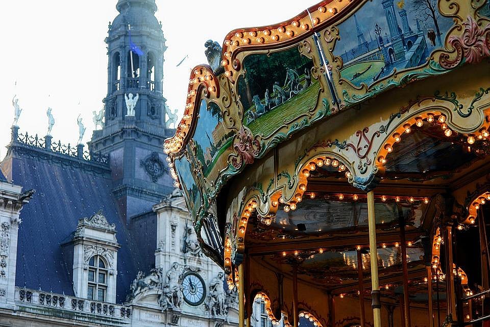 Carousel at the Sacré-Cœur Basilica