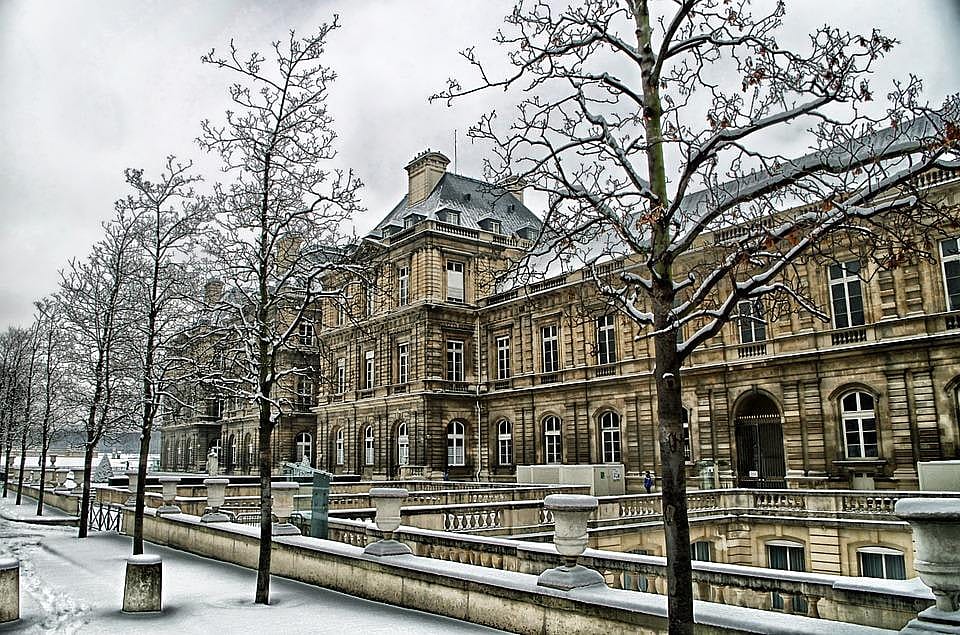 Palais du Luxembourg in the snow