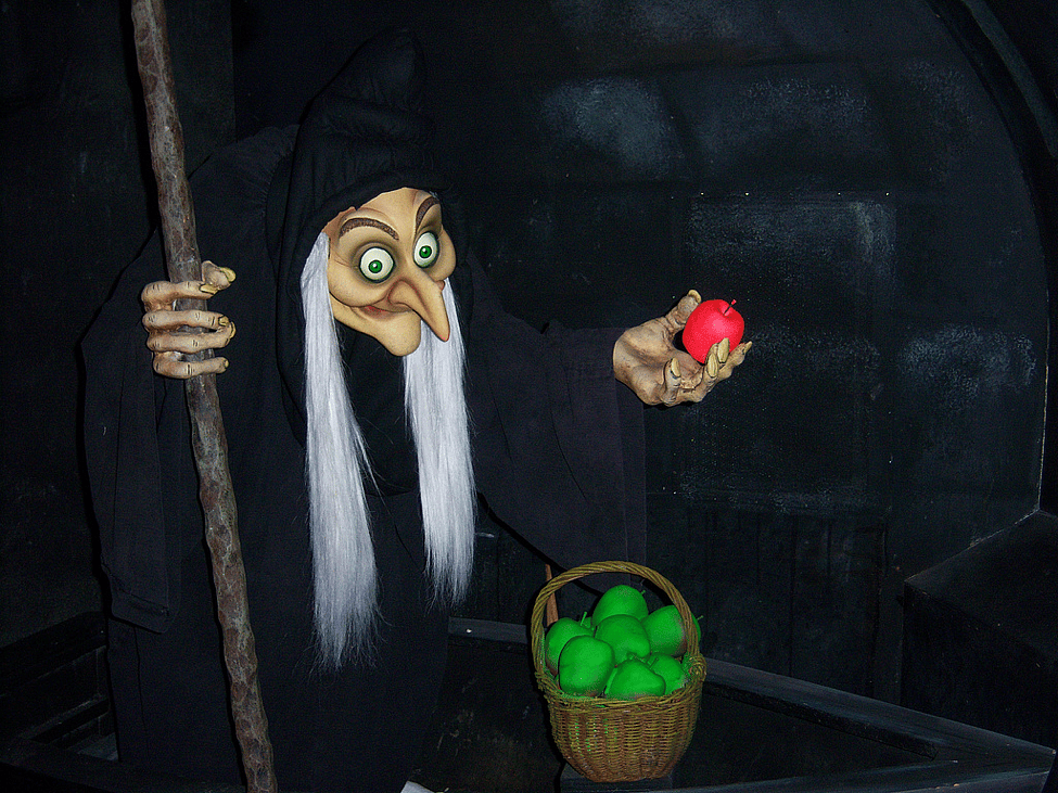 July 17, 1955: Snow White's Enchanted Wish