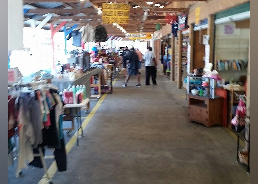 #19. Smileys Flea Market
