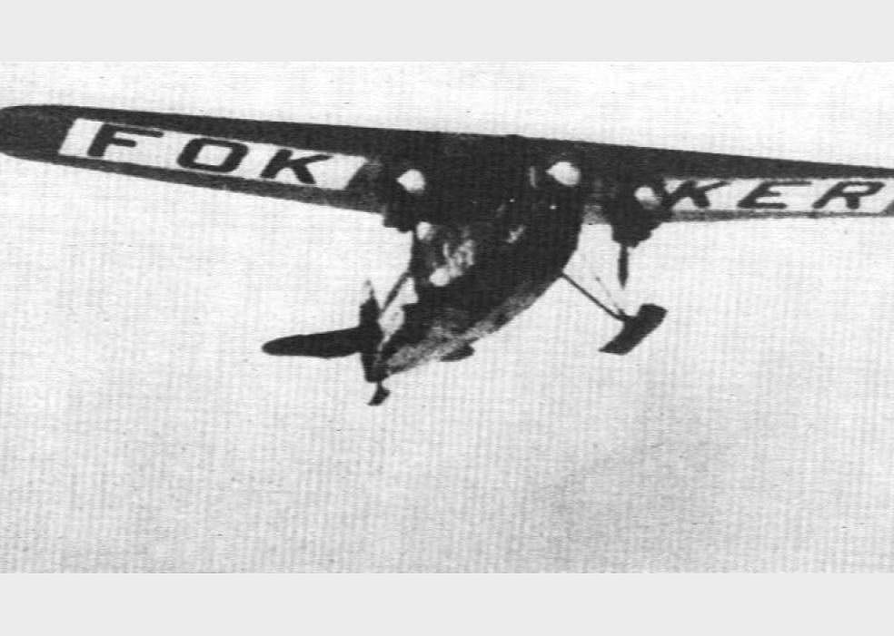 1926: First flight over the North Pole and planes falling from the sky...on purpose