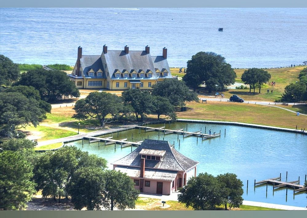 #21. Whalehead in Historic Corolla